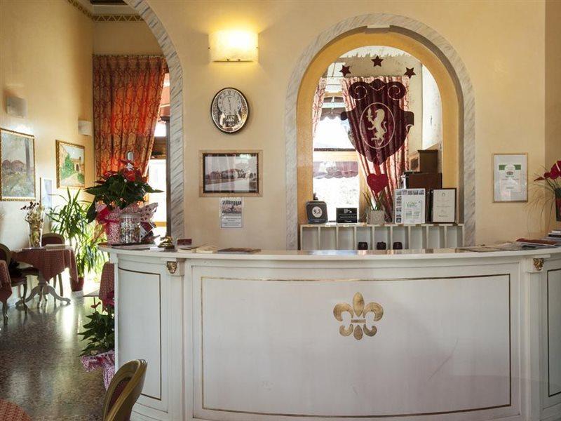 Albergo Antica Corte Marchesini Campagna Lupia Exteriör bild