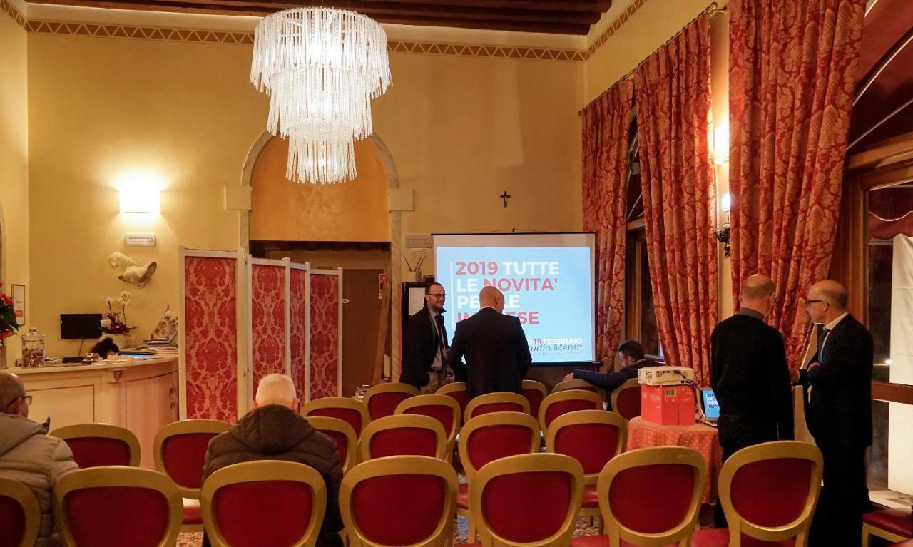 Albergo Antica Corte Marchesini Campagna Lupia Exteriör bild