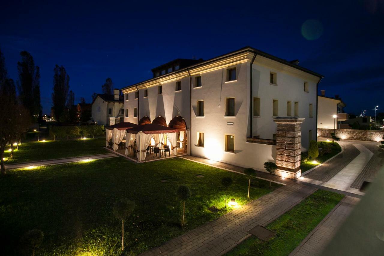 Albergo Antica Corte Marchesini Campagna Lupia Exteriör bild