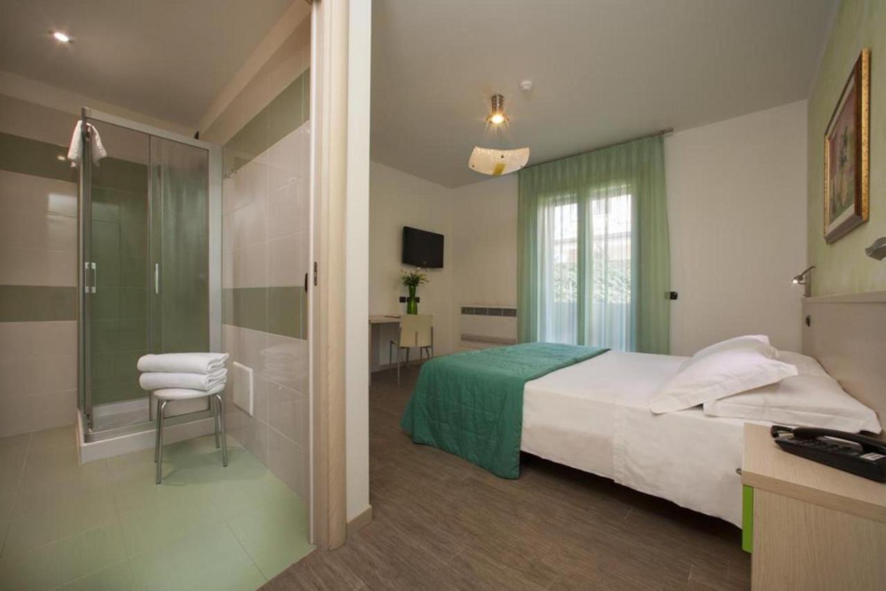 Albergo Antica Corte Marchesini Campagna Lupia Exteriör bild