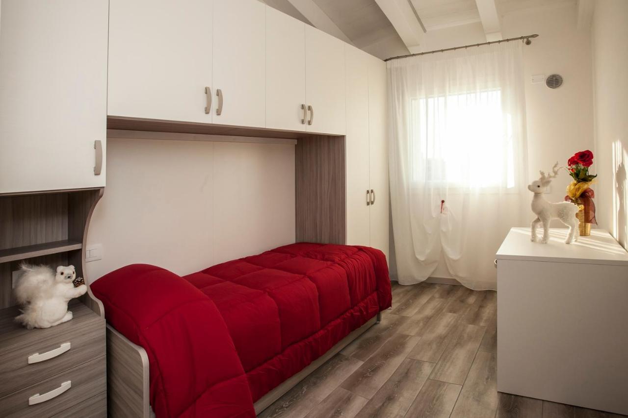 Albergo Antica Corte Marchesini Campagna Lupia Exteriör bild